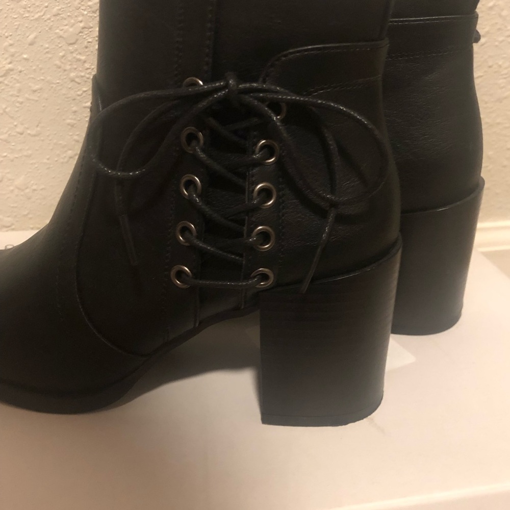 Black PU leather heel ankle booties - Picture 4 of 7